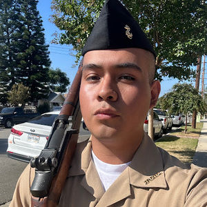 Meet your Posher, Rene